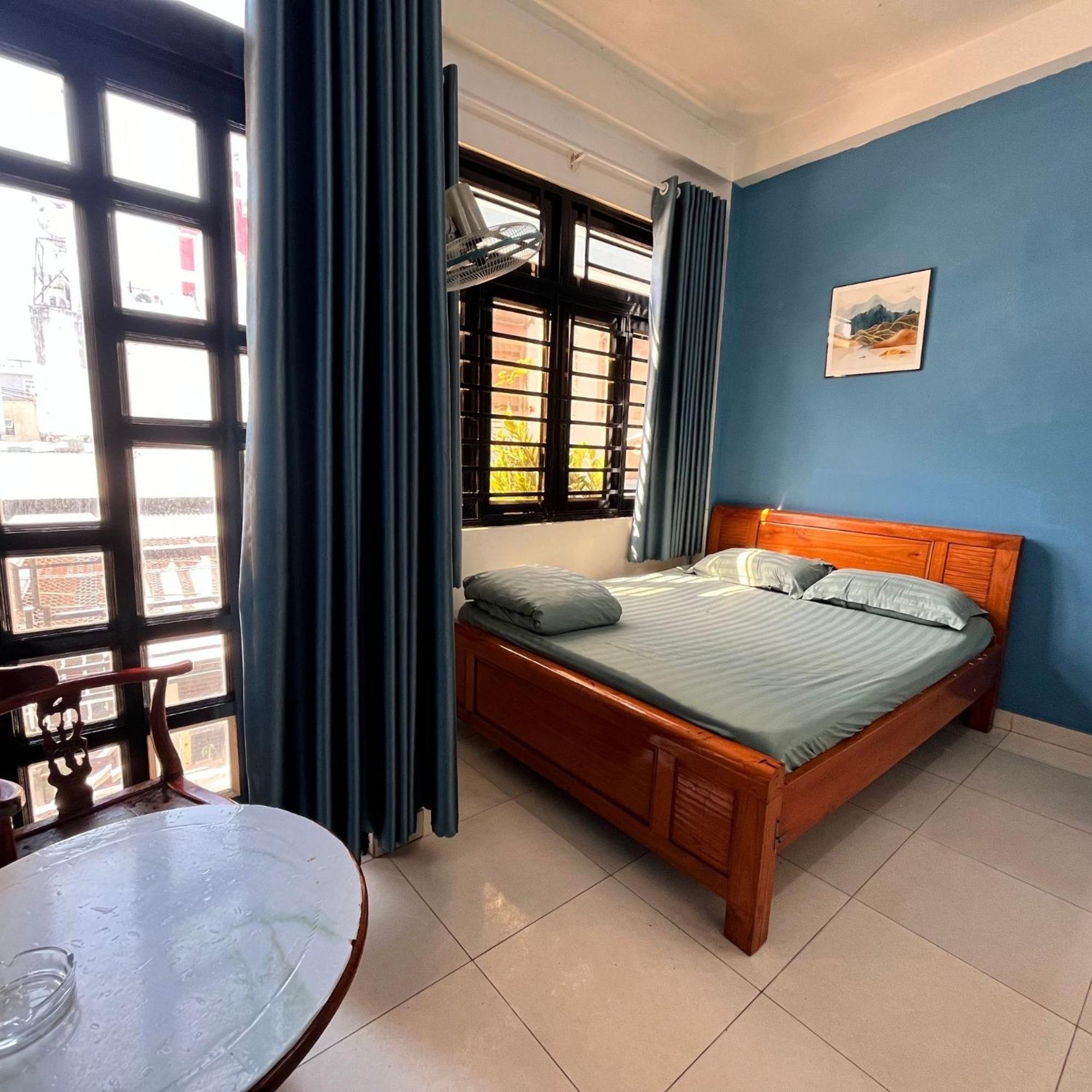 Nha Nghi Fami Ho Chi Minh City